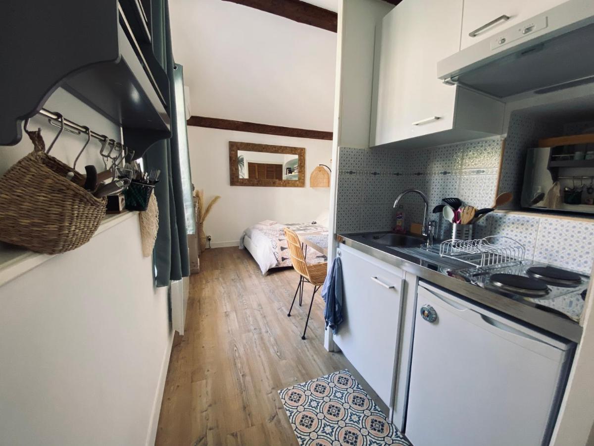 Jolie Studio Climatise Avec Parking Et Proche De La Mer Carqueiranne Εξωτερικό φωτογραφία